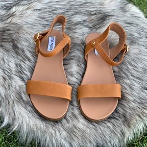 Steve Madden Dina Sandal